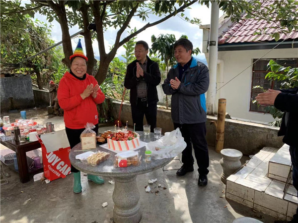 脫貧攻堅工作之難忘的生日